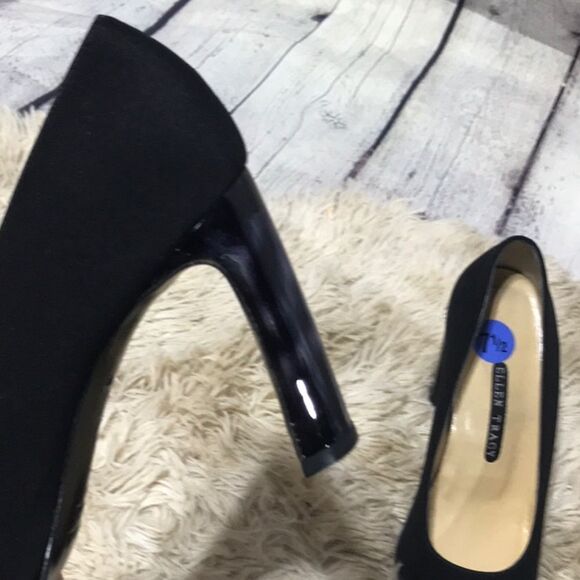 Career Ellen Tracy Black Heel With Translucent Heel Classic with a twist - Picture 5 of 9